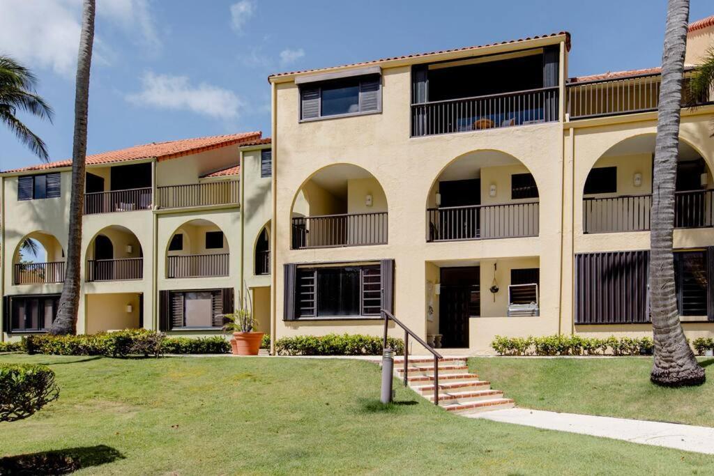 Carey Beach Villa Умакао Екстер'єр фото